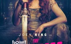 非凡公主(2022) 4K HDR：Joey King饰演一名年轻的王室成员，爱刀剑胜过王冠，她必须从无情的雇佣兵手中拯救王国。